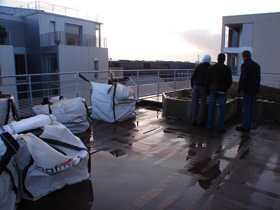 Terrasse bois sur toit étanche à Nantes