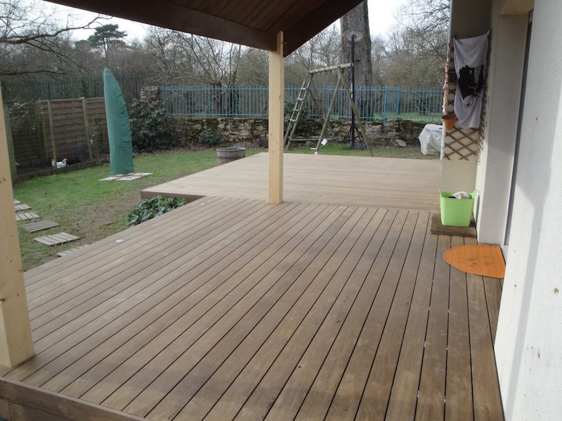 1 - le clion sur mer - tour de piscine.JPG