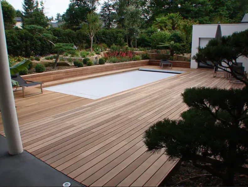 Creation-terrasse-tour-de-piscine
